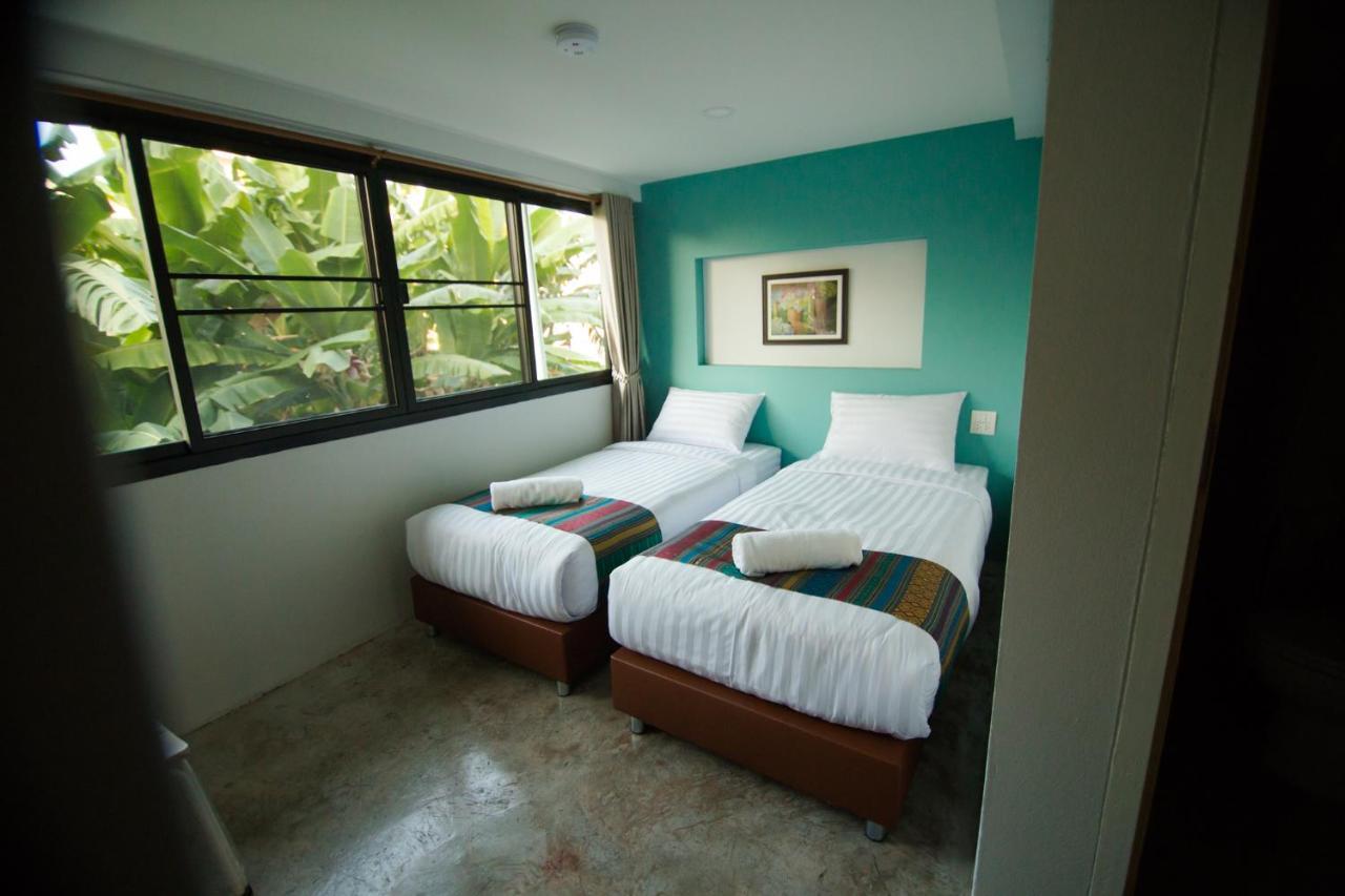 Suree House Vandrarhem Chiang Rai Exteriör bild