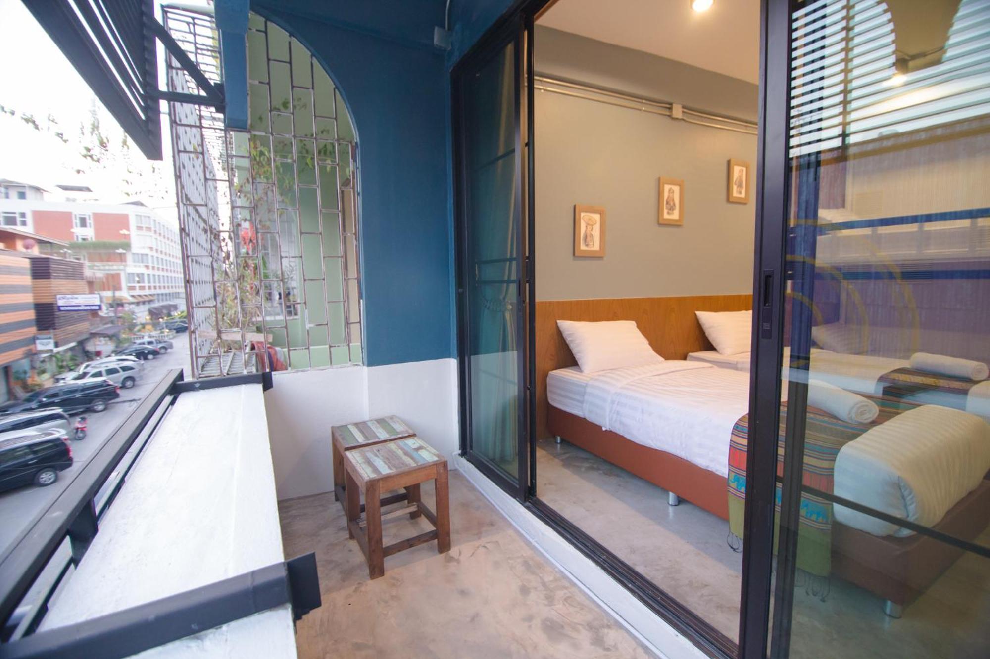 Suree House Vandrarhem Chiang Rai Exteriör bild